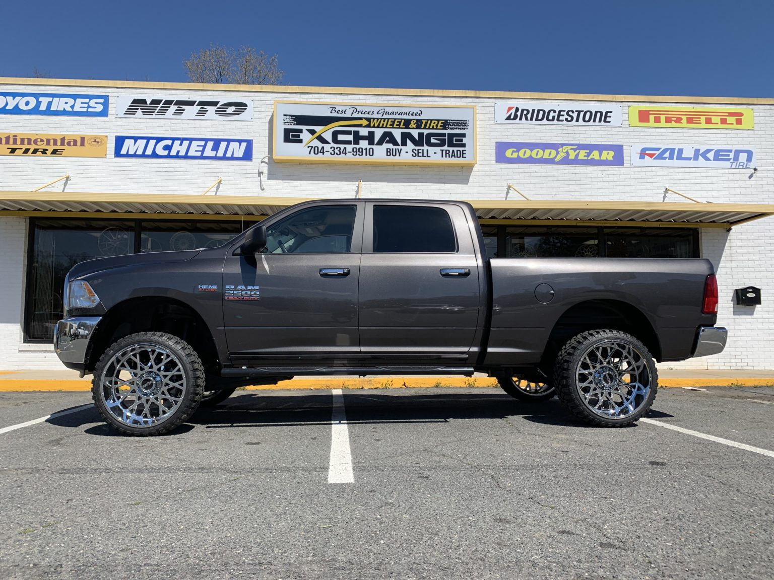 DODGE/RAM Wheel & Tire Exchange