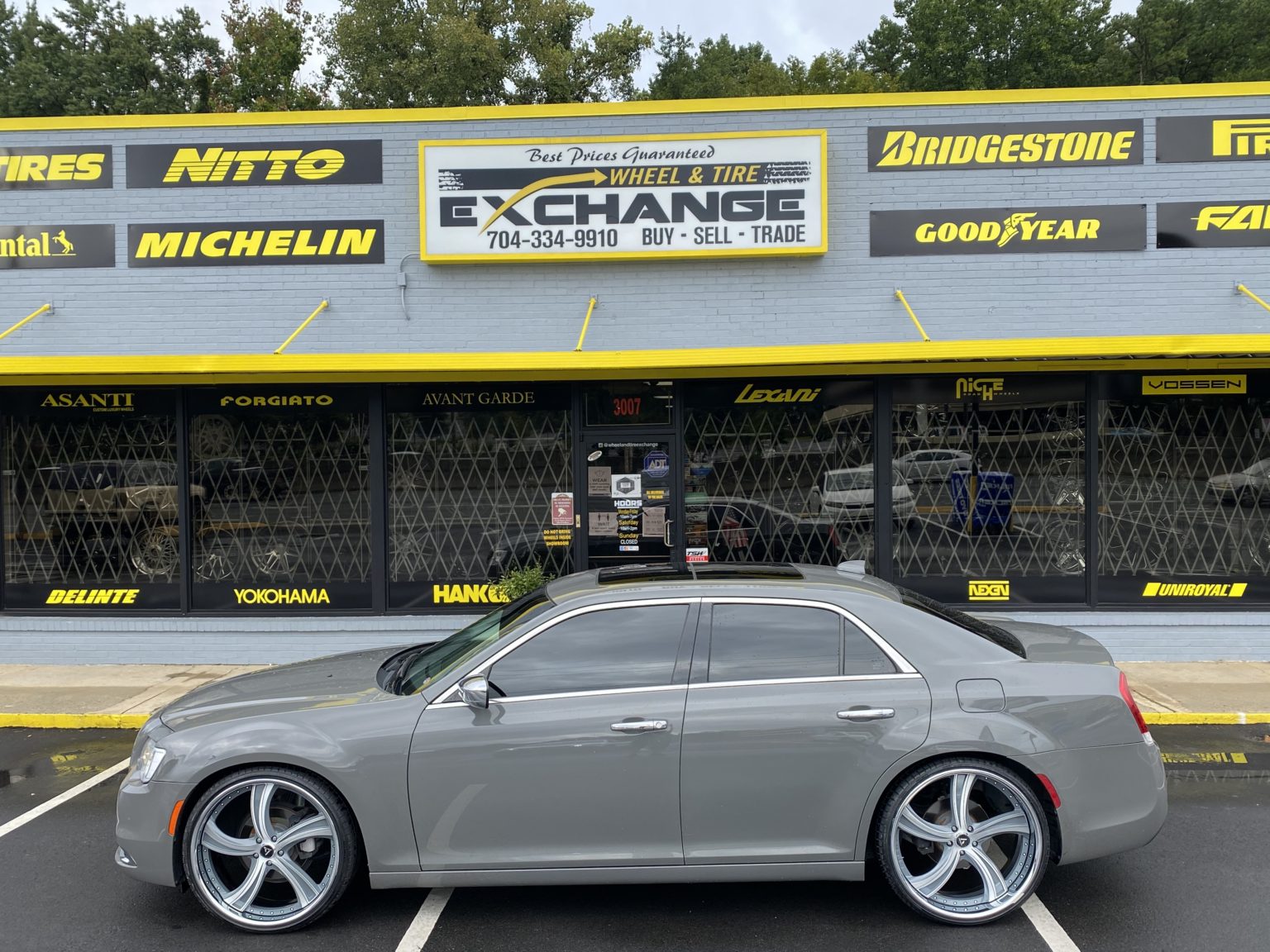 Chrysler Wheel & Tire Exchange